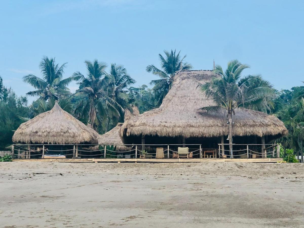Sumba Beach House Waikabubak Luaran gambar